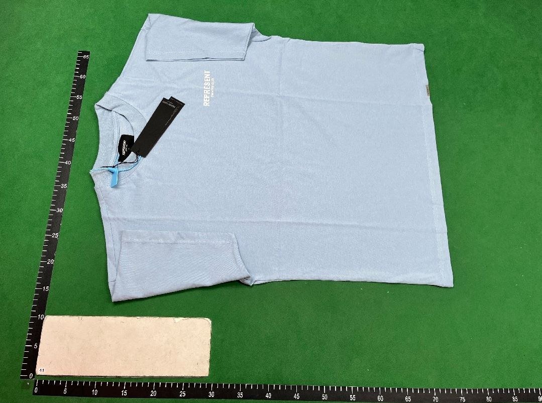 Represent T-shirt  (40 CP)