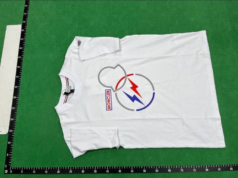 Moncler T-shirts