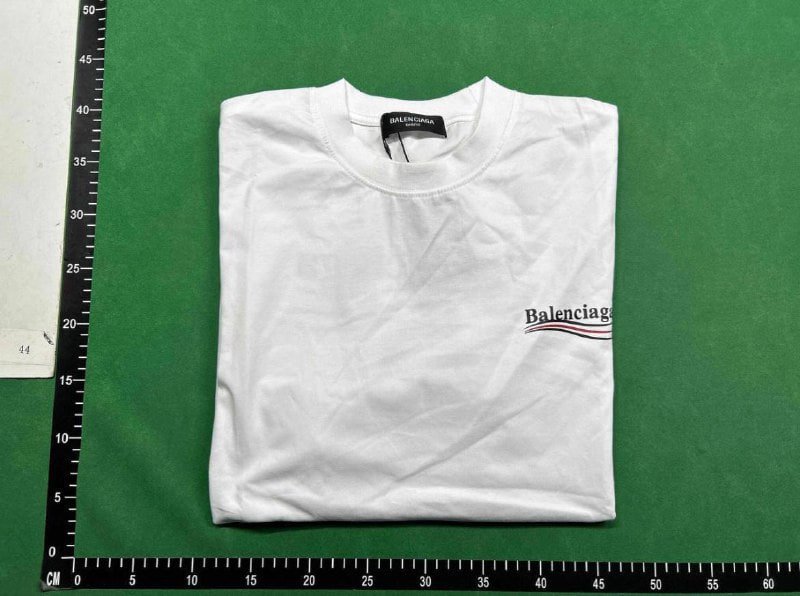 Balenciaga  Tee