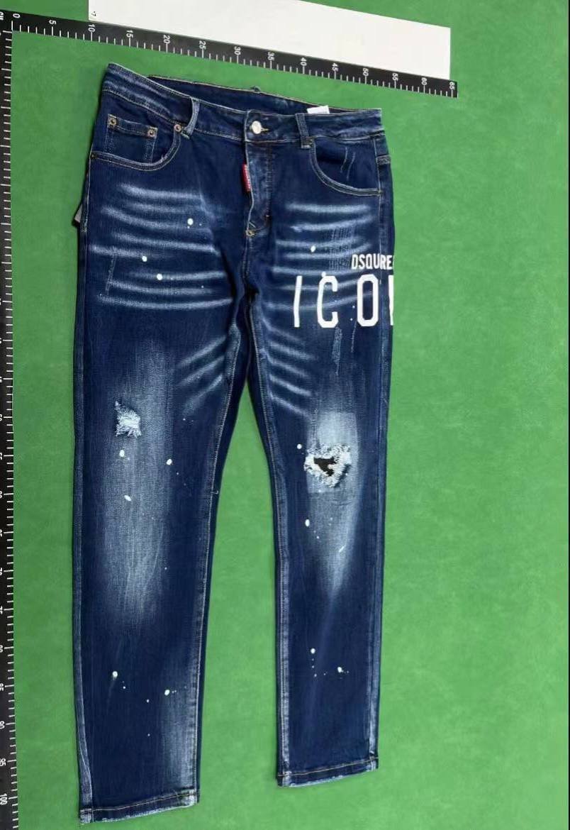  DSQUARED2 jeans