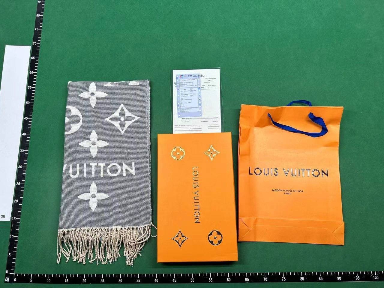 Burberry/LV/Fendi  Scarf（20+ style）