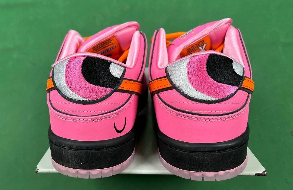  Nike Dunk Low SB X The Powerpuff Girls Bubbles