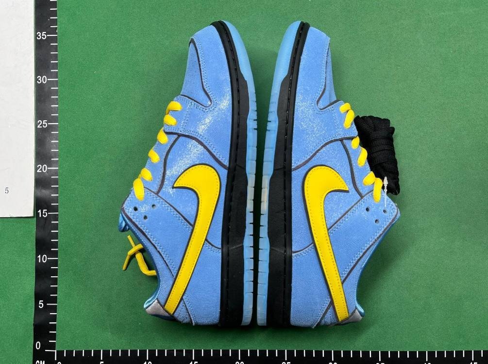  Nike Dunk Low SB X The Powerpuff Girls Bubbles