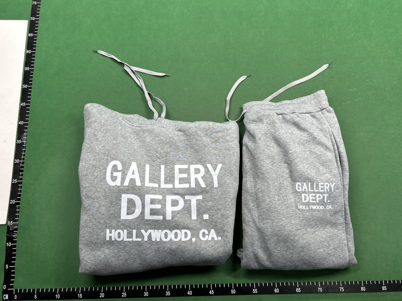 GALLERY DEPT  Hoodie（color 37）
