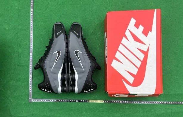 Nike Shox TL（Limited Time Offer）