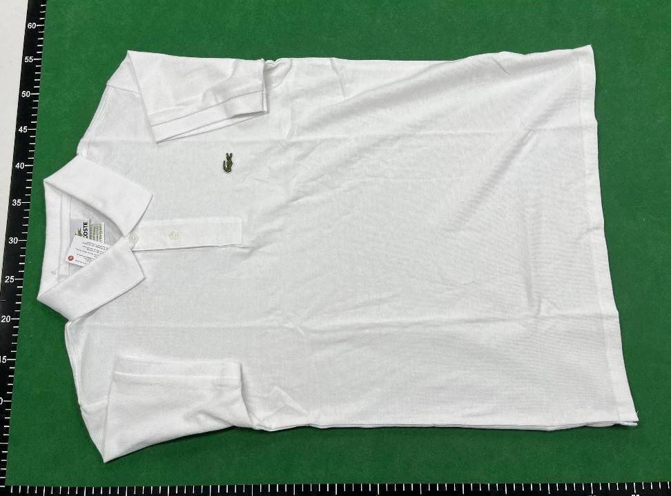  Lacoste polo