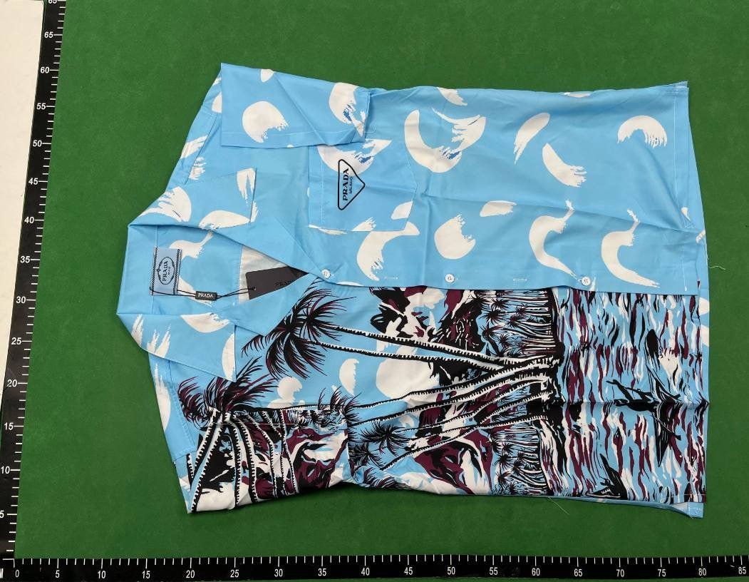  Prada shirt （25+）