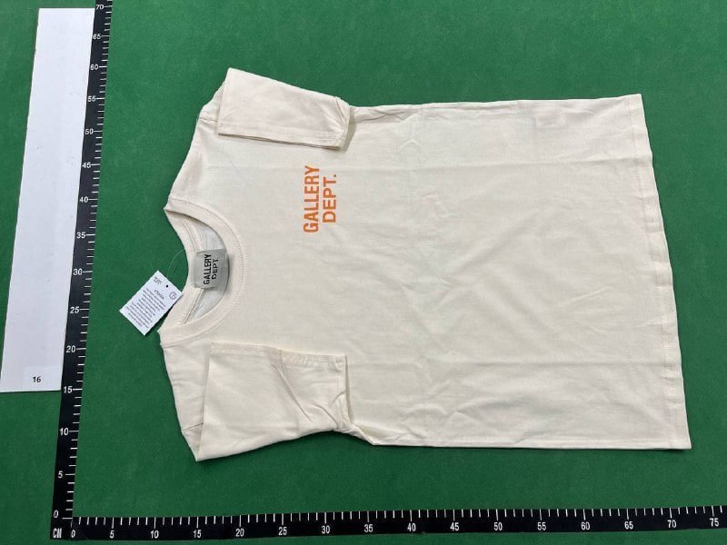  Gallery dept T-shirt   (40 CP)