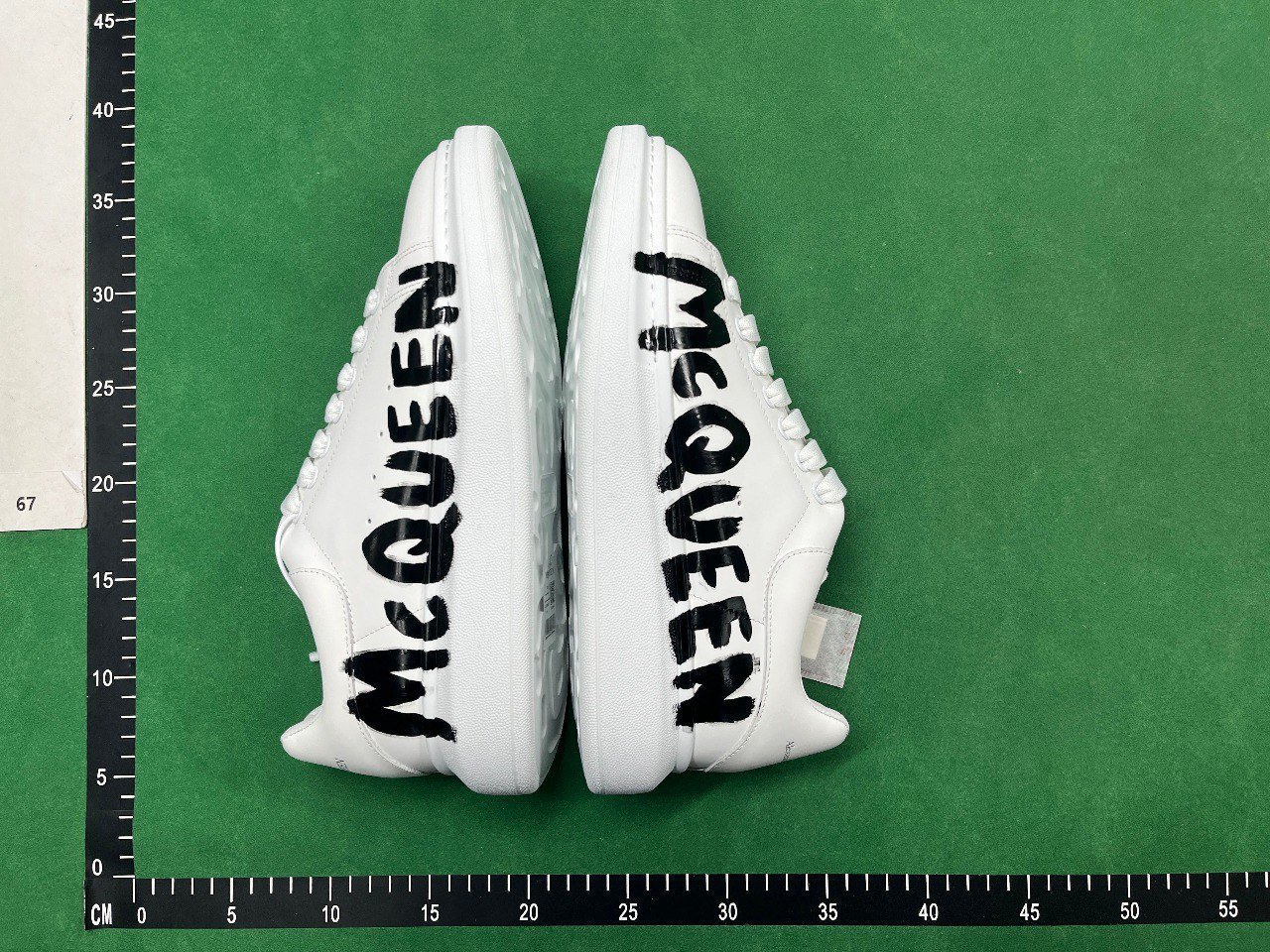  Alexander McQueen McQ Sneakers  （25+）