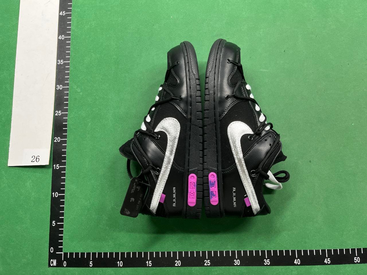 OFF-WHITE x Nike DUNK