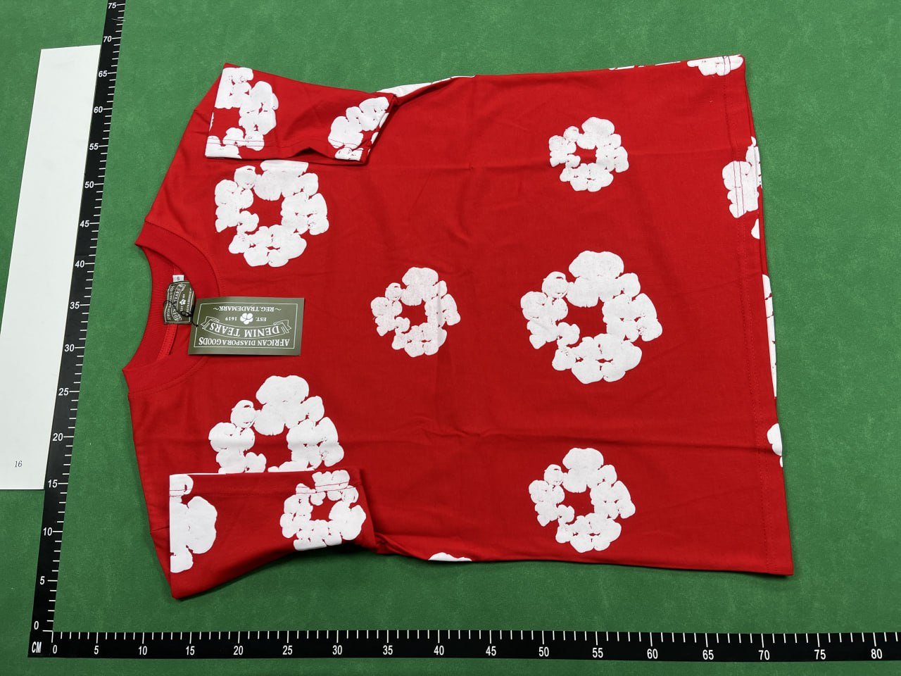   Denim Tears T-Shirt + Shorts