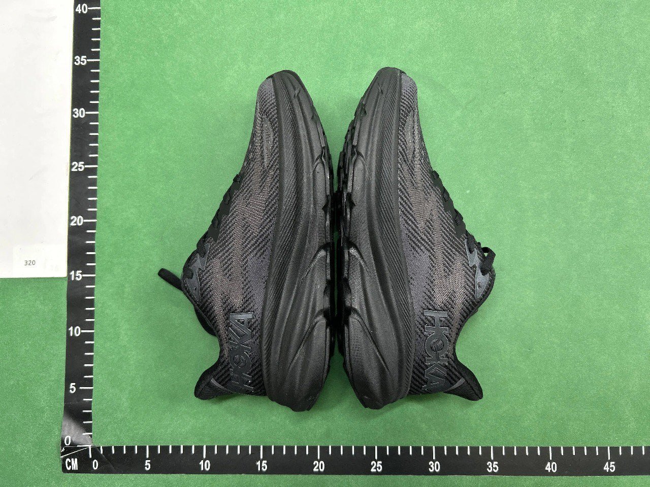  Hoka shoes（31 STYLE OG）