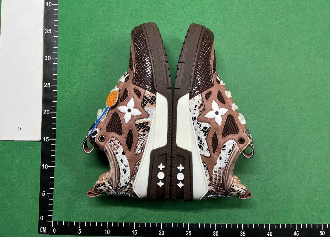  Louis vuitton sneakers LV Trainer  ( 40 colors )