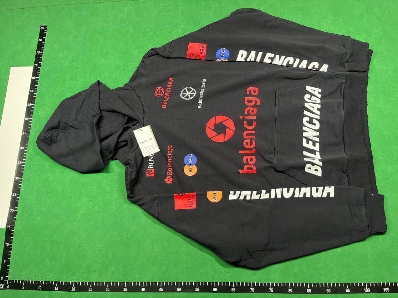 Balenciaga hoodie  !