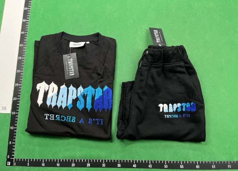 Trapstar suit  !