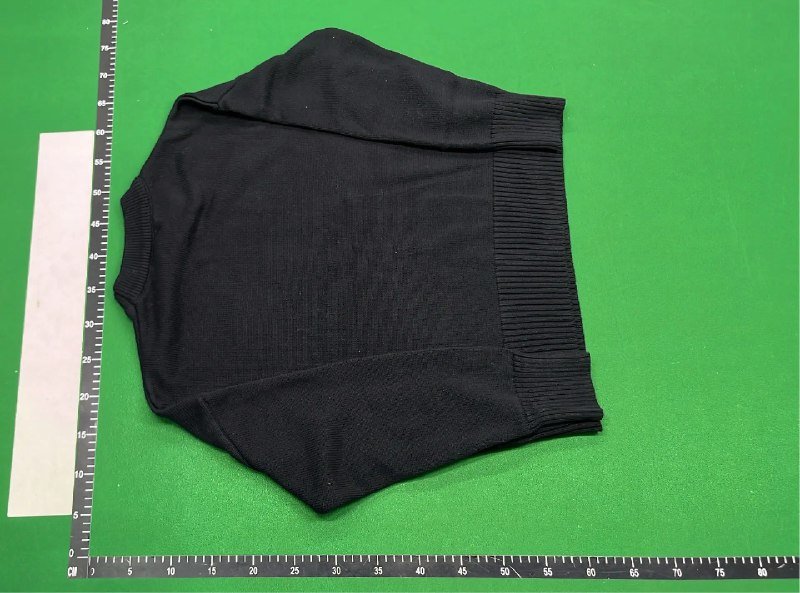 AMI Sweaters（40+ Styles）