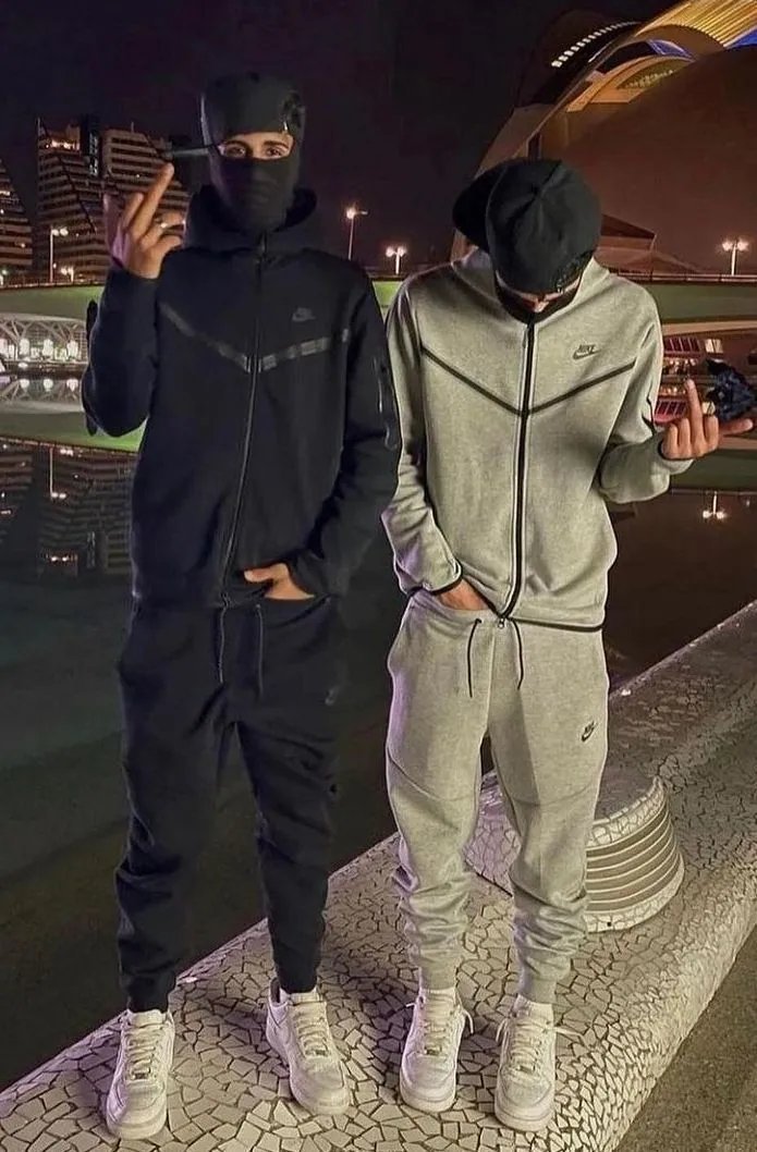 :NIKE Tech Suits/Hoodie/Coat/Pants（40+ Styles）