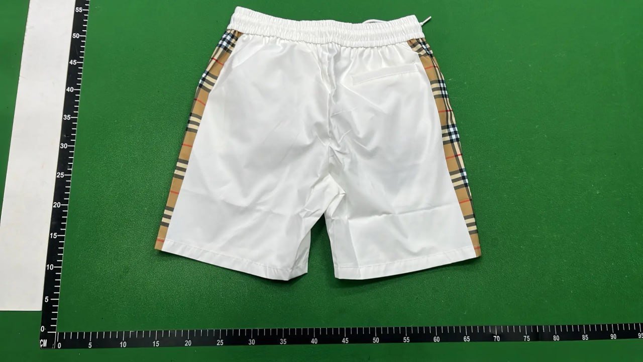 Burberry shorts （35+）
