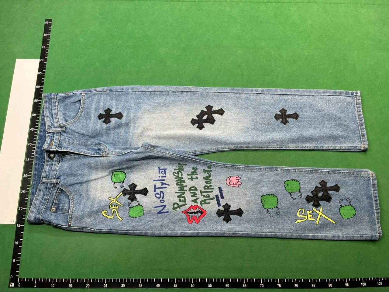 Chrome hearts jeans  (14 CP)