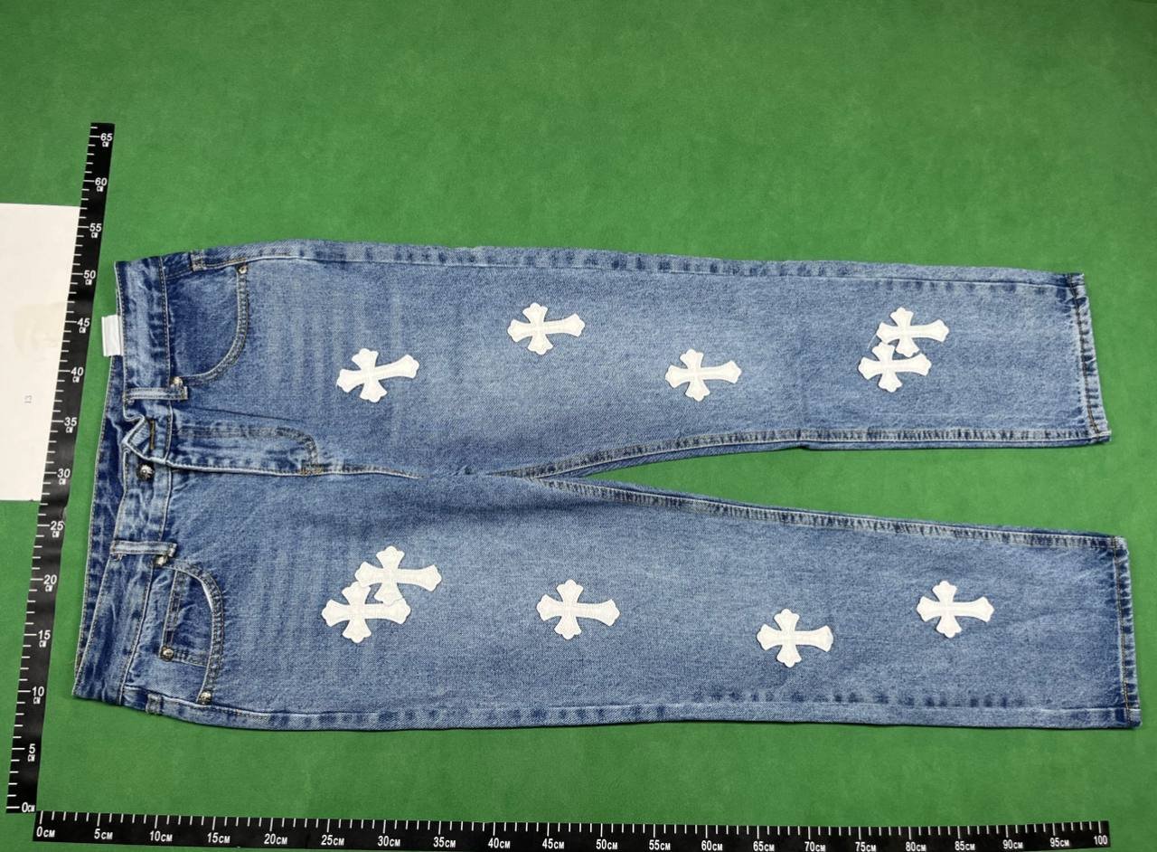 Chrome hearts jeans  (14 CP)