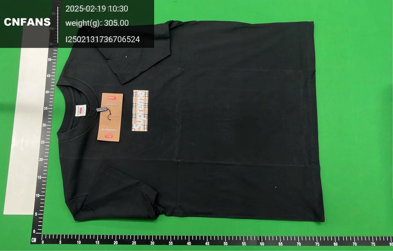 Supreme  T-shirt tee (35+)