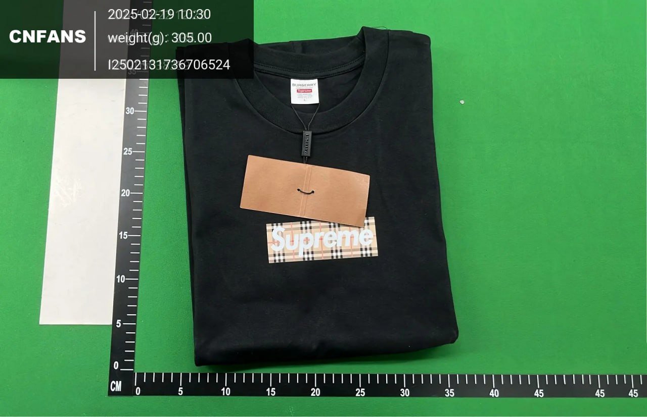 Supreme  T-shirt tee (35+)