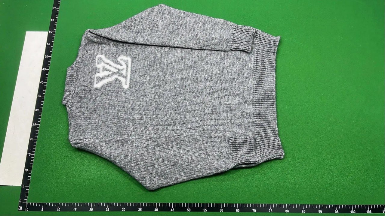 LV sweater