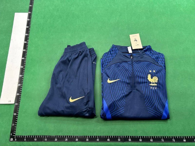 Football suit and jacket   (40 CP)