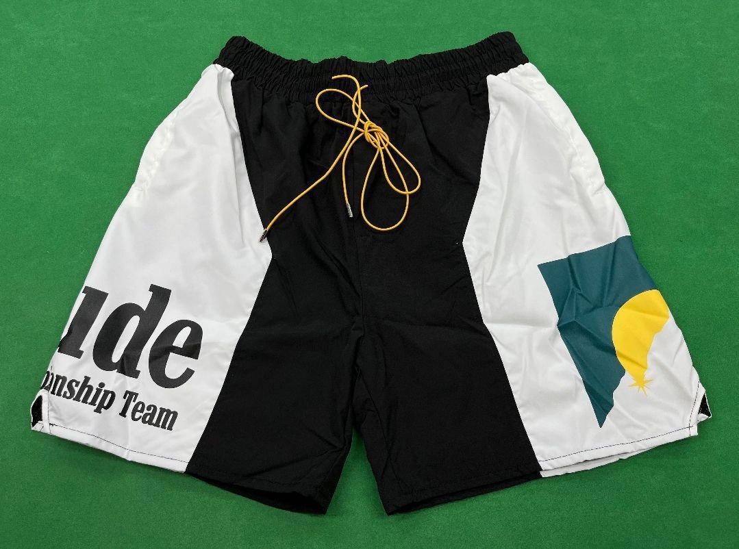 Rhude shorts  (40 CP)