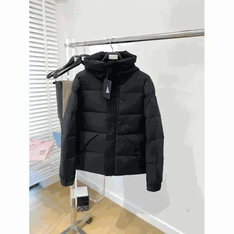 1:1 original Moncler Down Jacket