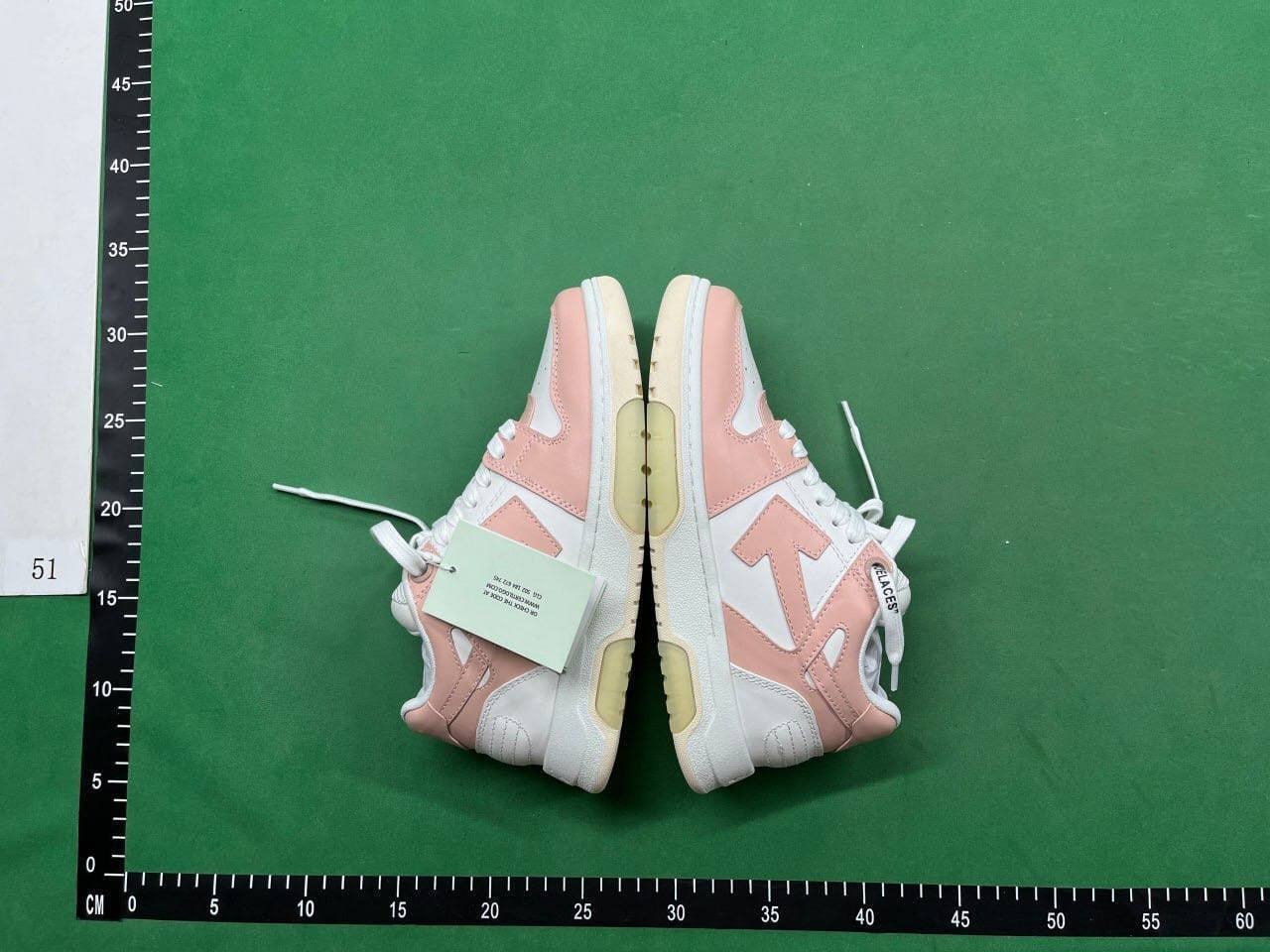 Off white shoes  (40 CP)