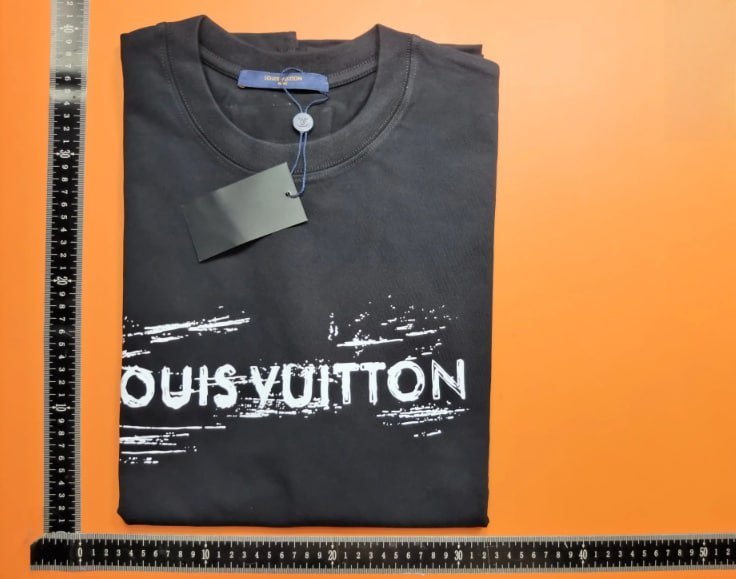 LV Louis Vuitton T-shirt TEE 1:1 High Quality ( 40 + styles)