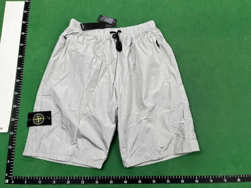 Stone Island shorts(39+ NEW STYLES)