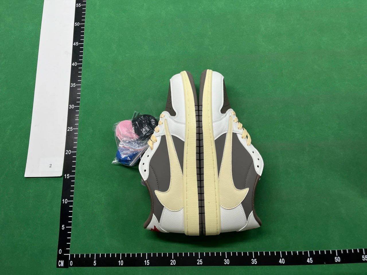 Nike Air  Jordan 1 Low