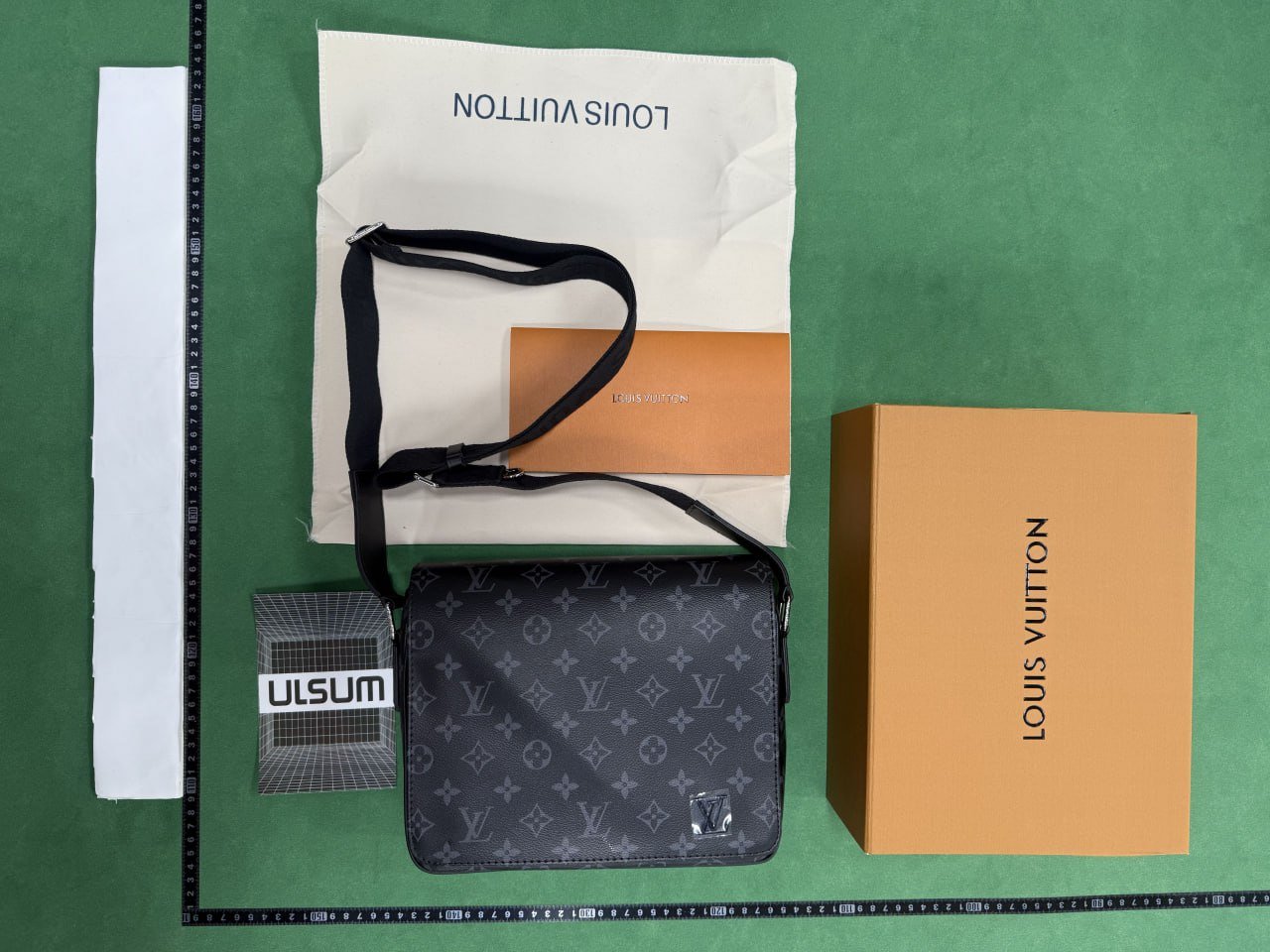  Louis Vuitton genuine leather bags