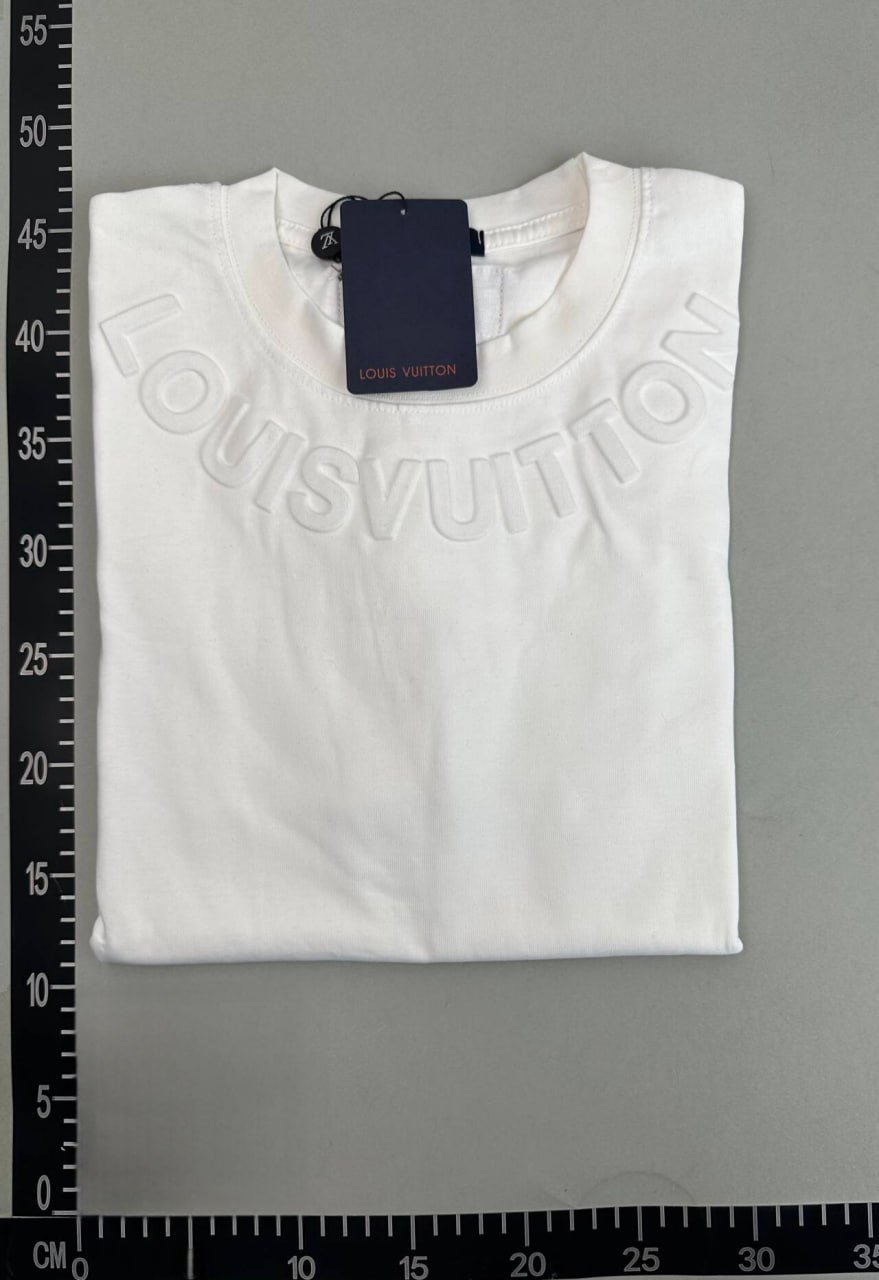 LV T-shirt