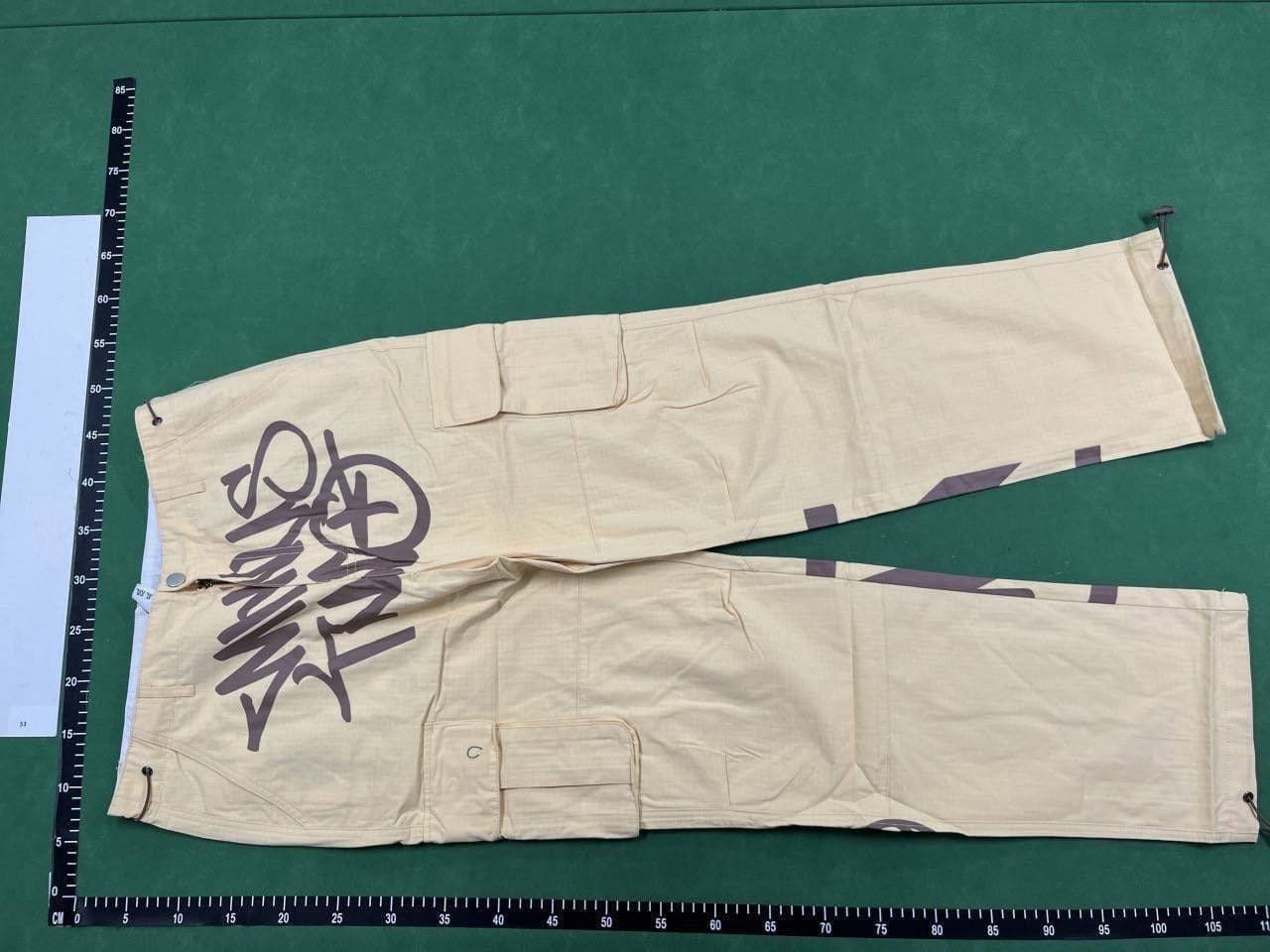 Minus  two  pants  (38  CP)