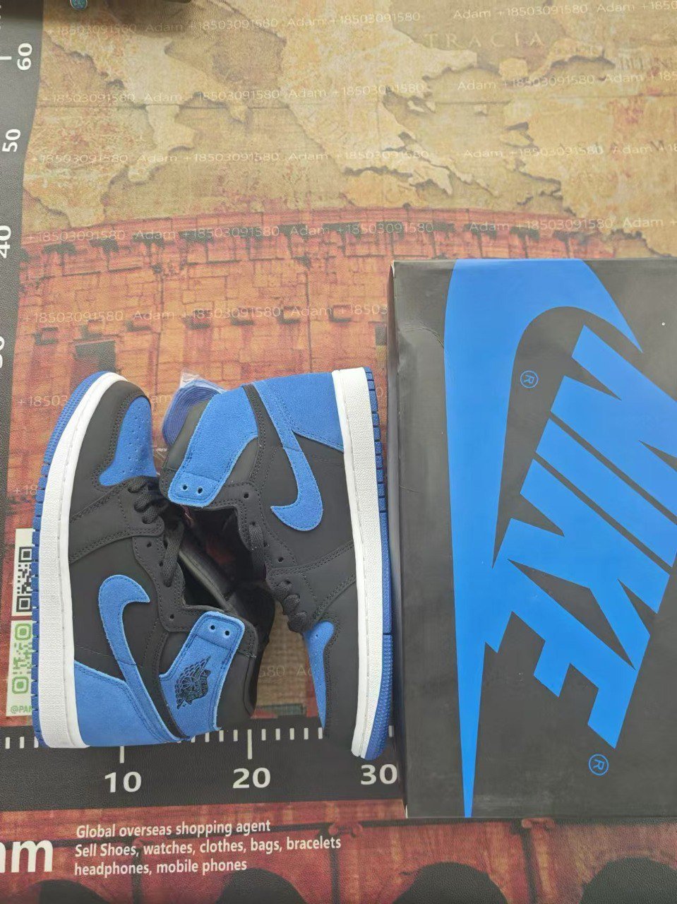 NIKE AIR JORDAN 1 High