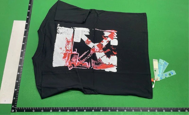 Off-White T-shirt TEE
