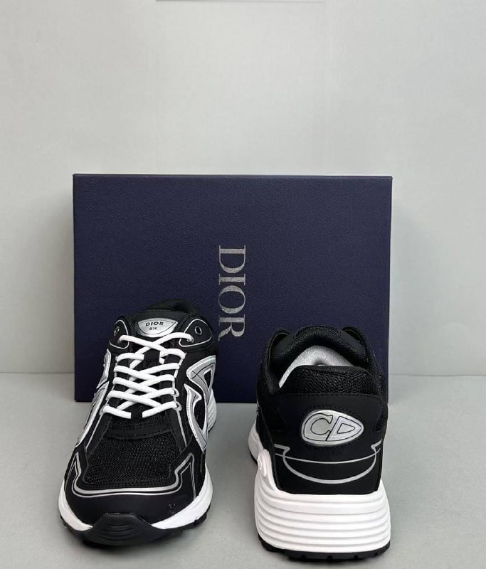 ✔️Dior b30
