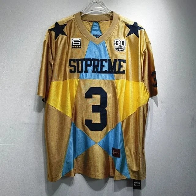 SUPREME  Jersey