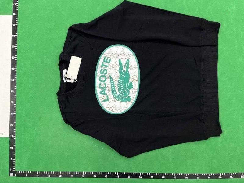  Lacoste sweatshirt