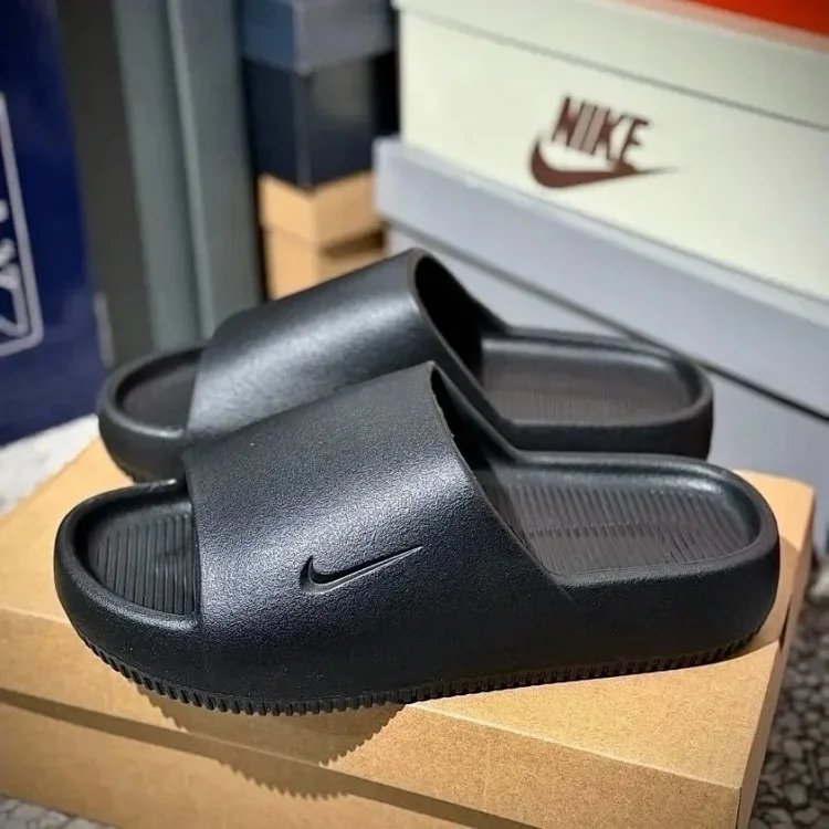 Nike Slippers（14+ St