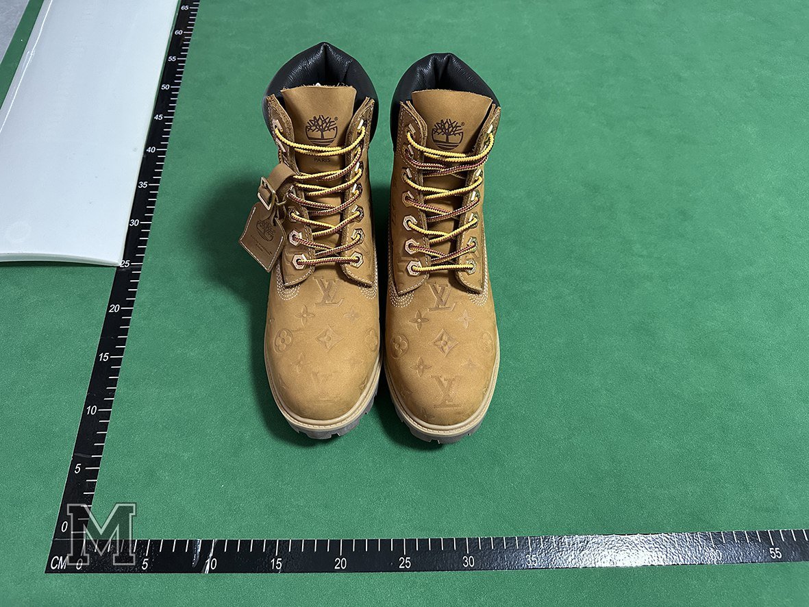 LV x Timberland（+12 color）