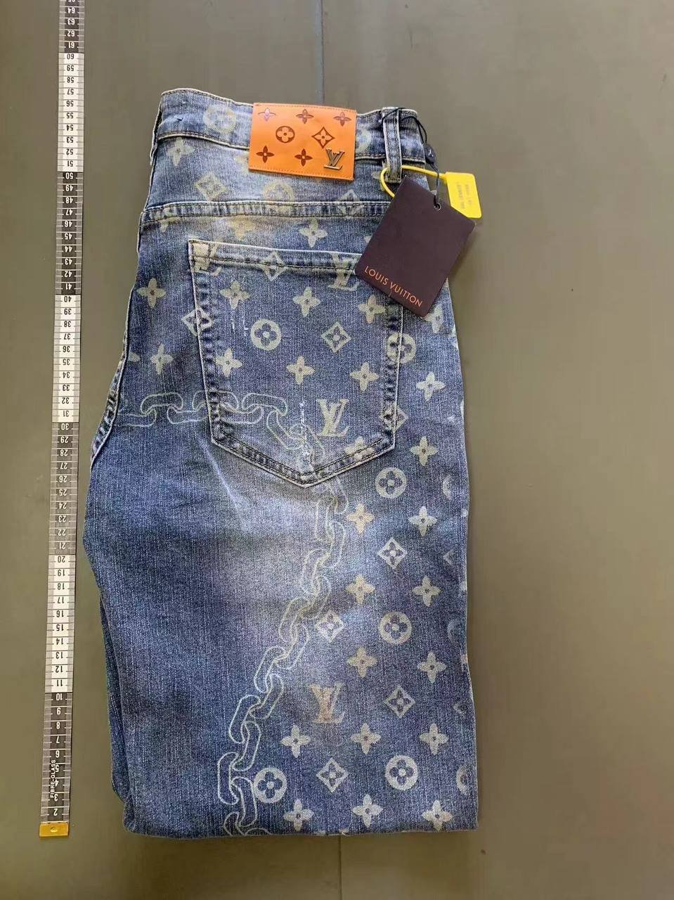  LV Jeans