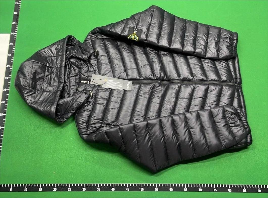 Stone Island Sweatshirt/Hoodie/Zip-up Cardigan Sweatshirt/Knitted Sweater/Crew Neck Sweatshirt/coat