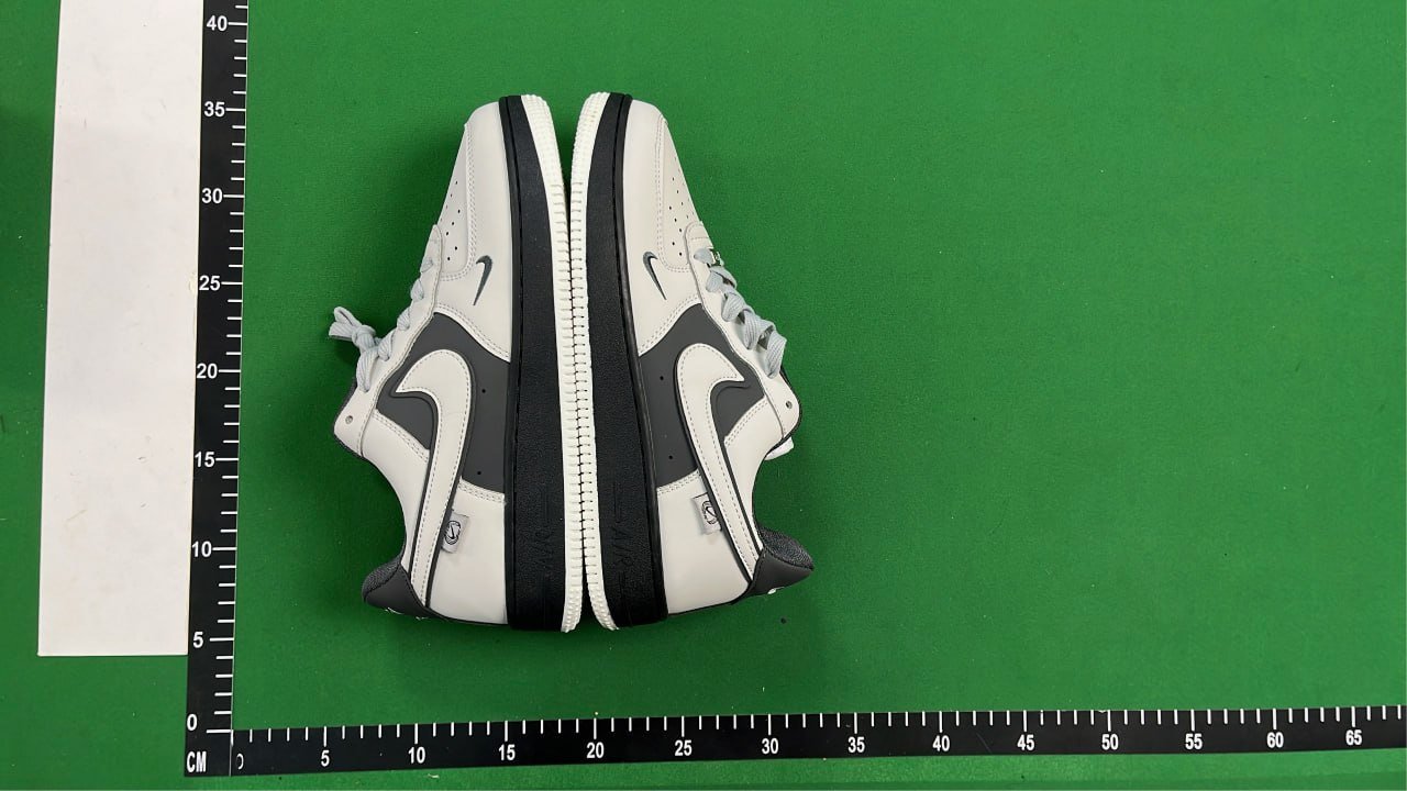 Nike Air Force 1 Low White Black Sneakers