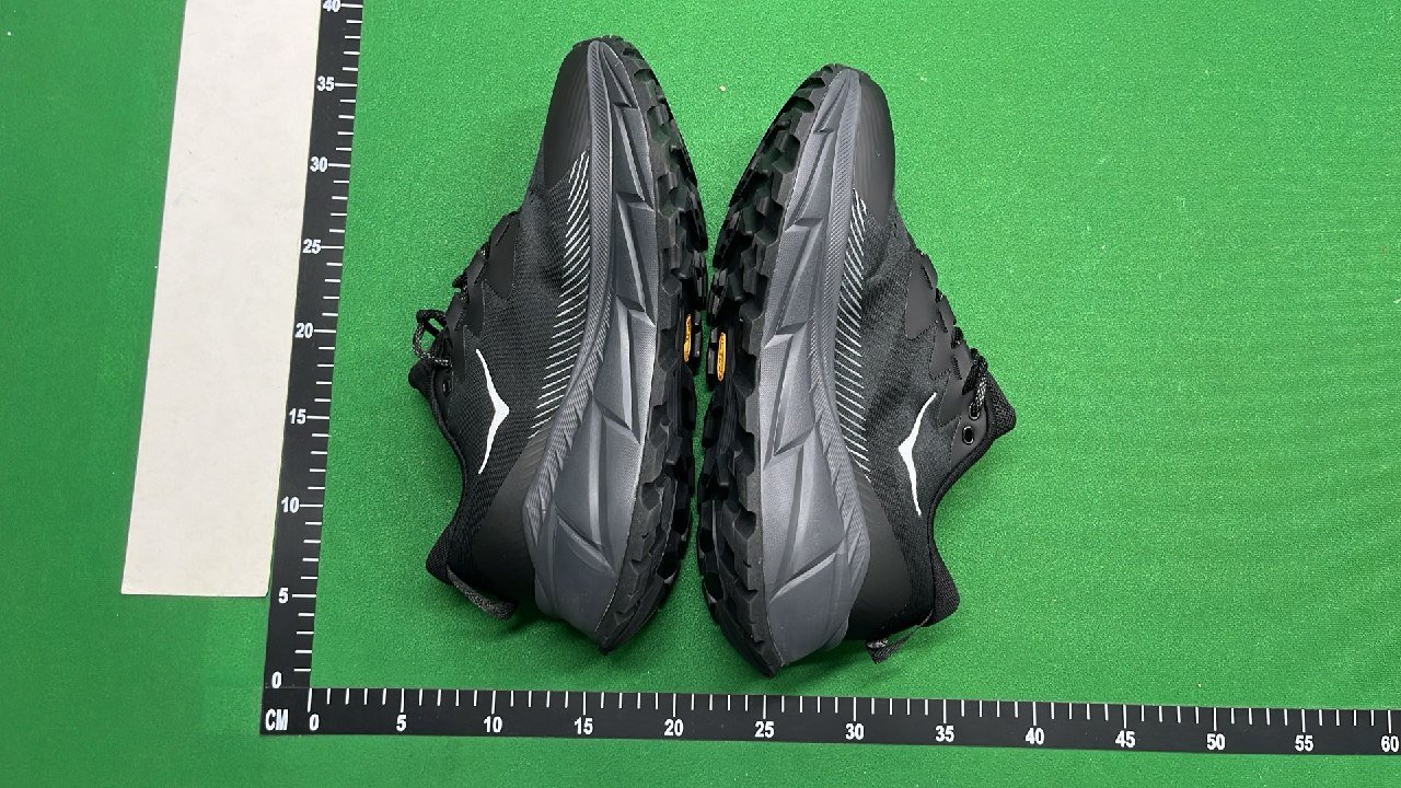 HOKA One One Speedgoat 5 Trail Running Shoes